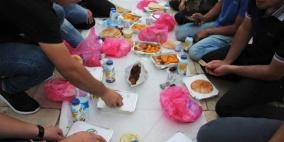 المبادرة العُمانية توزع  وجبات السحور على المصلين في المسجد الأقصى