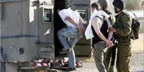 الاحتلال يعتقل اربعة مواطنين من بلدة دورا