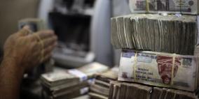 هل يتخطى الدولار حاجز الـ9 جنيهات رغم جهود مصر؟