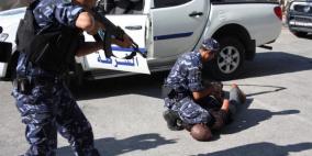 الشرطة تقبض على متهم بالشروع بالقتل في الخليل