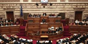 البرلمان اليوناني يقر إجراءات تقشف جديدة