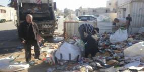 'الاقتصاد' تفشل صفقات لتسويق مواد غذائية إسرائيلية فاسدة في الأسواق