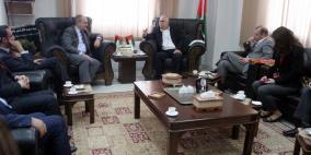 محافظ قلقيلية يبحث آفاق التعاون  مع الوطنية موبايل