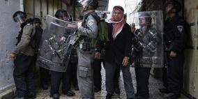 اقتحام محال تجارية في باب حطة بالقدس