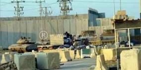 إغبارية: جنود الاحتلال ينتزعون يدين اصطناعيتين لمواطنة على معبر جنين العسكري