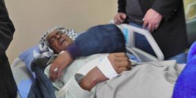 الاحتلال يعتدي بالضرب على مسن من منطقة عاطوف بالاغوار