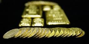 الذهب يتراجع إلى أدنى مستوى