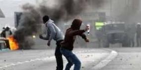 عشرات حالات الاختناق بمواجهات مع الاحتلال في صافا شمال الخليل