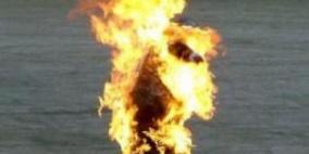 مواطن يحرق نفسه بعد مصادرة سيارته في يطا جنوب الخليل