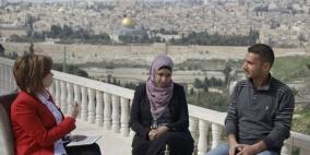 شرطة الاحتلال تقتحم مكتب تلفزيون فلسطين بالقدس وتوقف برنامج 'صباح الخير يا قدس'