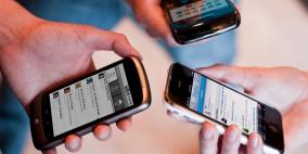 متخصص تركي ينصح بنقل الهواتف الذكية من يد إلى أخرى أثناء الاستخدام