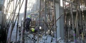 إصابة ثلاثة عمال في انهيار سقف مبنى قيد الإنشاء بقلقيلية