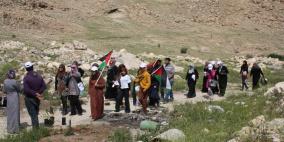 حملة شبابية لزراعة الأشجار في بلدة الزبيدات بالأغوار الفلسطينية