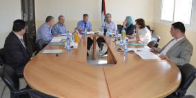 لجنة التعلم عن بعد والتعلم الإلكتروني تعقد اجتماعها الأول وتناقش عدداً الموضوعات