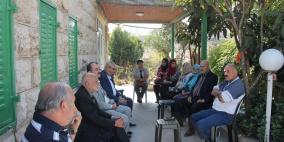 بلدية البيرة تتفقد أحوال المواطنين قرب نقاط التماس مع الاحتلال