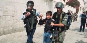 قوات الاحتلال تعتقل طفلا وشابا من القدس