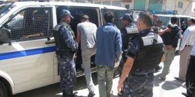 الشرطة تقبض على 3 أشخاص بحوزتهم مواد مخدرة في الخليل