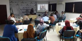 مركز تطوير الإعلام بغزة يفتتح دورة "السبوتات الإذاعية" بالتعاون مع مكافحة الفساد