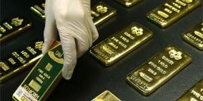 استفتاء سويسرا وصعود الدولار يفاقمان هبوط الذهب