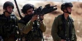 الطفل الاسير عيسى المعطي مهدد ببتر قدمه اليمنى بعد اصابته برصاص الاحتلال