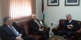 وزير الصحة والزعتري يتابعون التحضيرات الاخيرة لإطلاق حملة توسعة مستشفى الخليل الحكومي