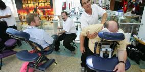 فريق سنغافوري يبتكر سترة لتدليك العضلات