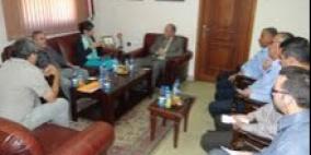 بلدية الخليل و التعاون الاسباني يبحثان مشاريع دعم و تأهيل البلدة القديمة