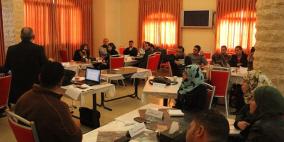 الخليل: انجاز فلسطين تعقد دورة تدريبية لمدربيها المتطوعين