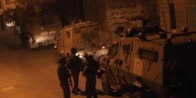 مصادر محلية لـ"رايــة": مستوطنون يهاجمون قرية دير نظام شمال غرب رام الله