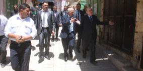 لقاء بين محافظ الخليل ووزير التجارة الأردني لتحسين العلاقات الثنائية بين الشعبين