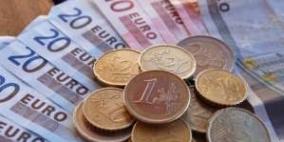 اليورو يستقر أمام الدولار وتوقعات باستئناف الصعود