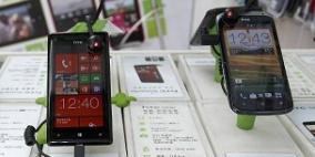 تراجع أسهم "اتش تي سي" التايوانية للهواتف المحمولة جراء انخفاض أرباحها الفصلية