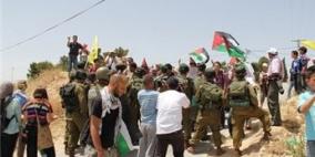 مسيرة المعصرة تناشد المجتمع الدولي لوقف سياسة سلب إسرائيل للأرض الفلسطينية