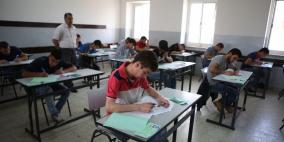 الحمد لله يتفقد قاعات طلاب الثانوية العامة في رام الله