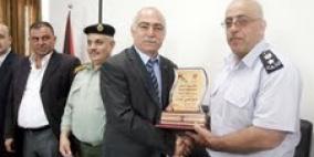 قلقيلية : حفل تكريم مدير الشرطة السابق