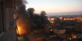 تدمير محلات تجارية مقابل مبنى بلدية رفح