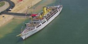 53 سفينة تعبر قناة السويس الجديدة