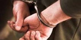 الشرطة تقبض على 3 أشخاص بتهمة ترويج وتعاطي المخدرات في نابلس