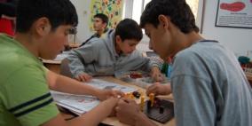 رام الله: منتدى العلماء الصغار ينفذ مشروع 'الحقائب الالكترونية للمدارس'