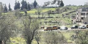 الاحتلال يغلق حاجز عطارة على المركبات الخارجة