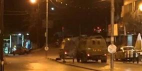 بعد عملية اطلاق النار... الاحتلال يقتحم طولكرم