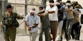 الاحتلال يعتقل 11 شابا وسيدة من بلدة العيزرية