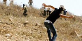 نابلس: اشتباكات بين المواطنين والمستوطنين بالحجارة في عصيرة القبلية