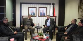 بحث التعاون في مجال المياه والبحث العلمي