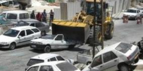 الشرطة تتلف 30 مركبة غير قانونية في الخليل