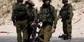 بيت لحم: الاحتلال يسلم أربعة شبان بلاغات لمراجعة مخابراته