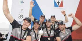 فريق لاند روڤر BAR يبذل جهوداً جبّارة للفوز في سلطنة عُمان