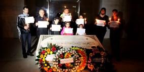 قطعوا المسافة بين نابلس ورام الله مشياً على الأقدام لزيارة ضريح أبو عمار