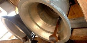 قرع أجراس الكنائس في جنين تضامنا مع الأسرى المضربين عن الطعام