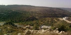 الاحتلال يسلم قرارا بالاستيلاء على 2000 دونم من اراضي جنوب الخليل